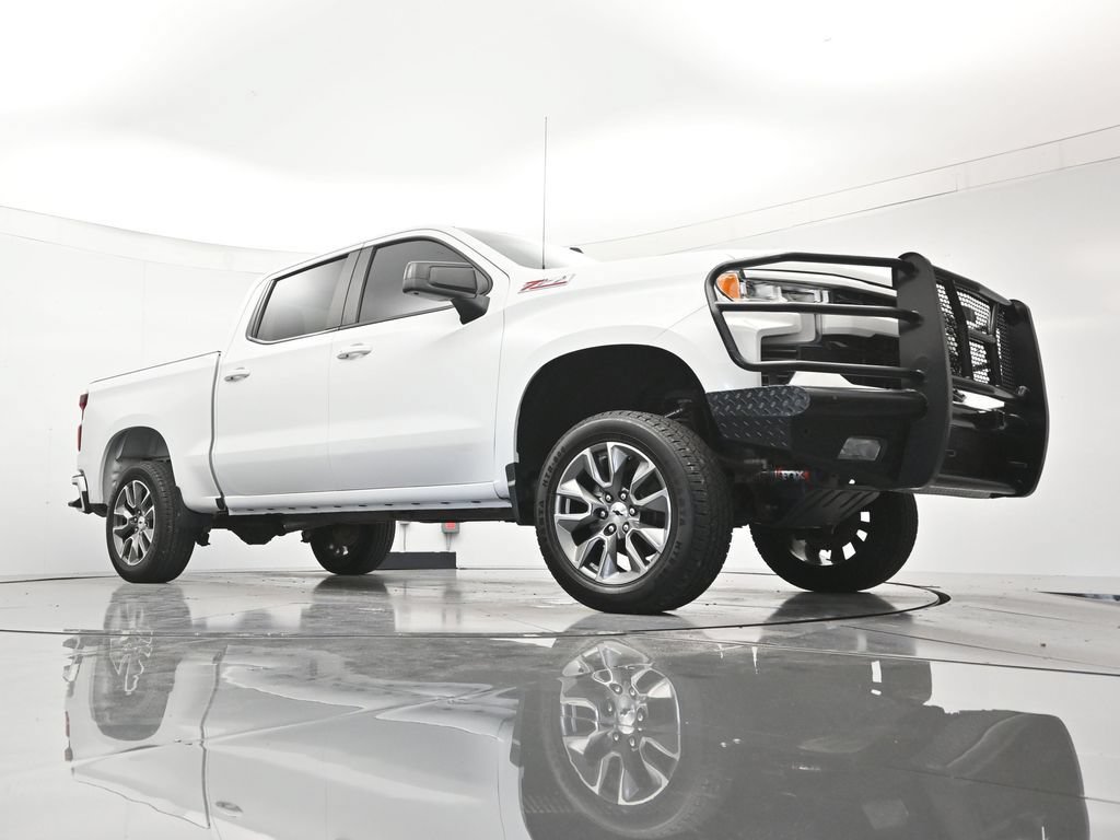 Used 2022 Chevrolet Silverado 1500 RST w/ Z71 Off-Road Package AWD/4WD image 39