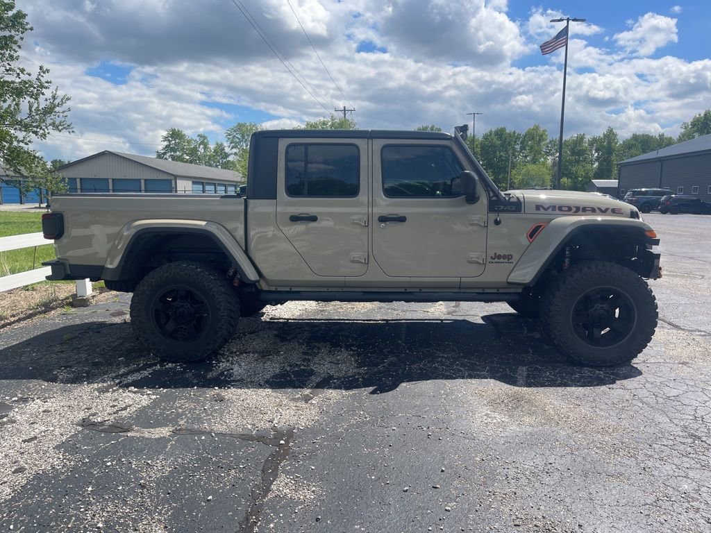 Used 2020 Jeep Gladiator Mojave AWD/4WD image 6
