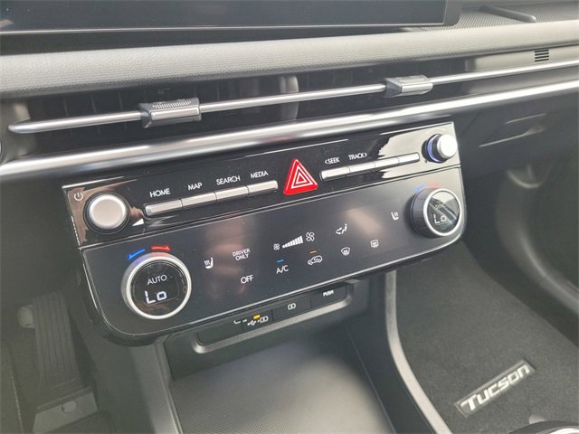 New 2025 Hyundai Tucson SEL image 18