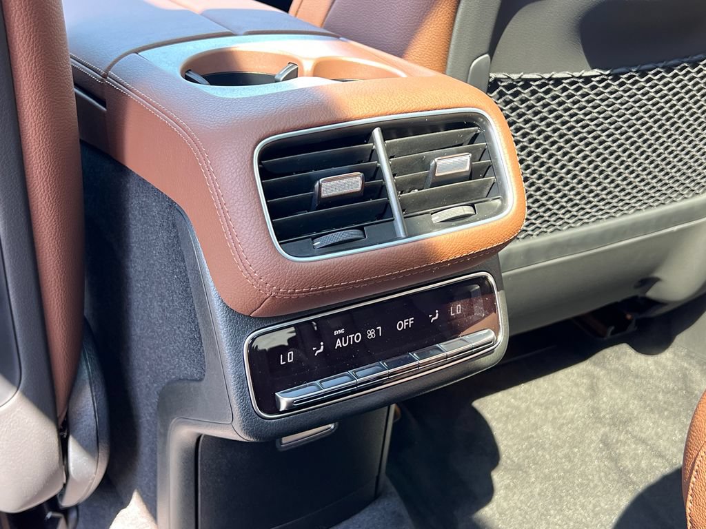 New 2026 Mercedes-Benz GLS 450 4MATIC image 28