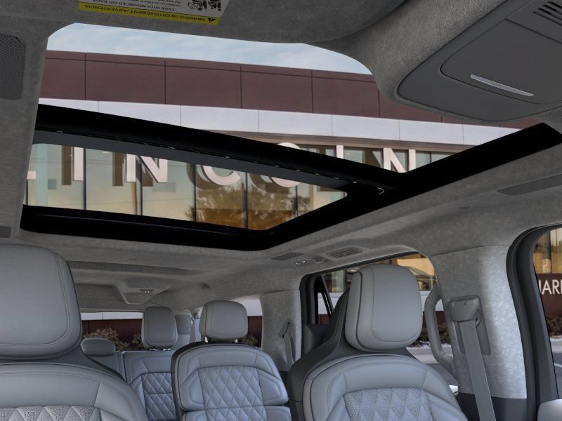 New 2026 Lincoln Navigator L Black Label AWD/4WD image 22