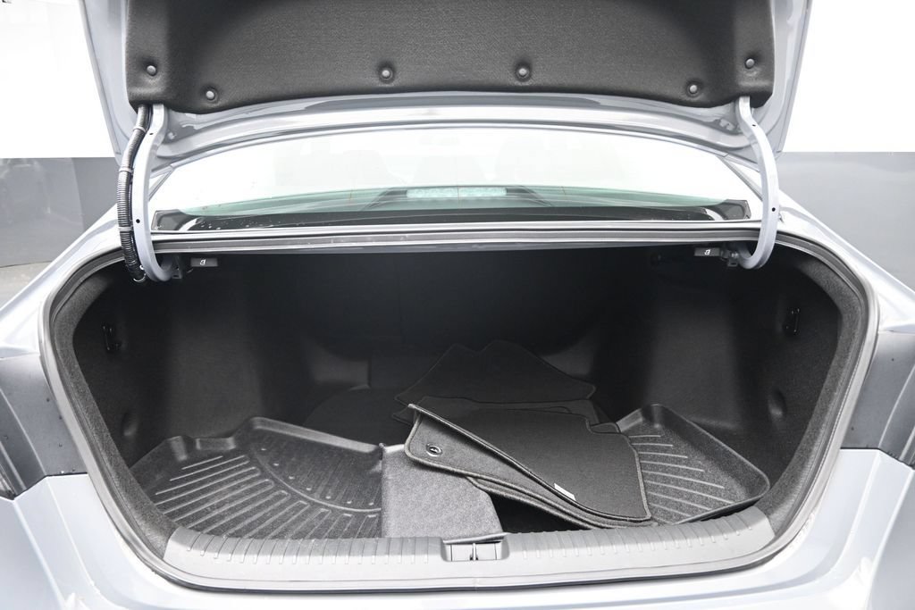 Used 2024 Honda Accord Sport image 21