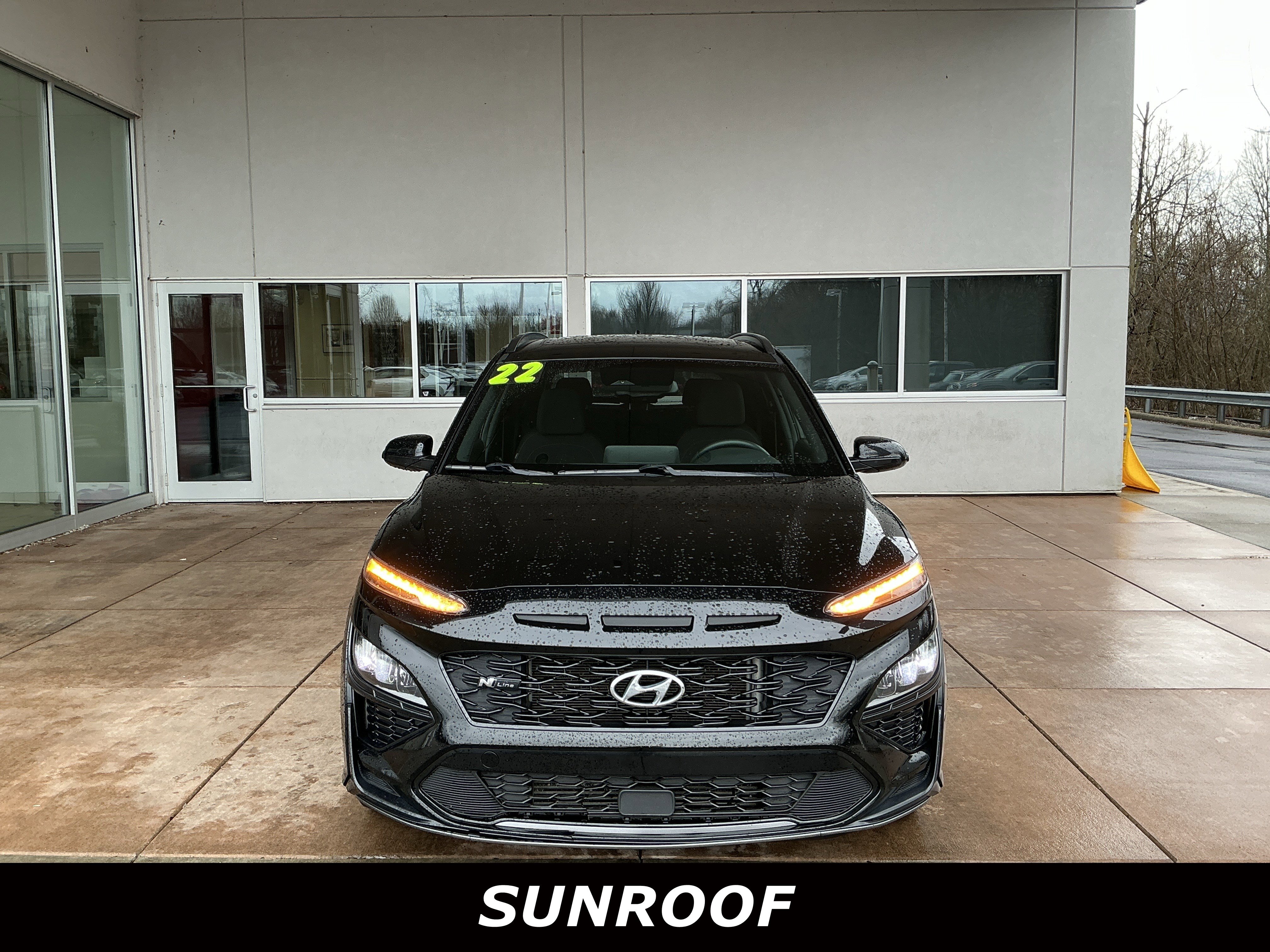 Used 2022 Hyundai Kona N Line w/ Tech Package image 2