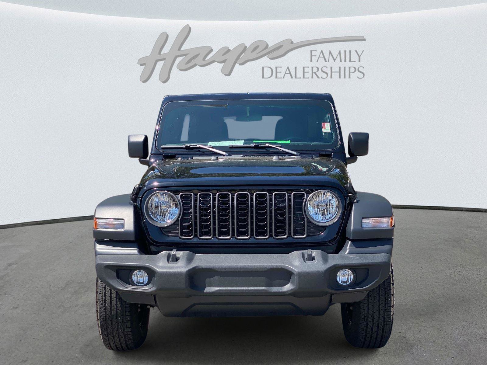 Used 2024 Jeep Wrangler Unlimited Sport AWD/4WD image 9