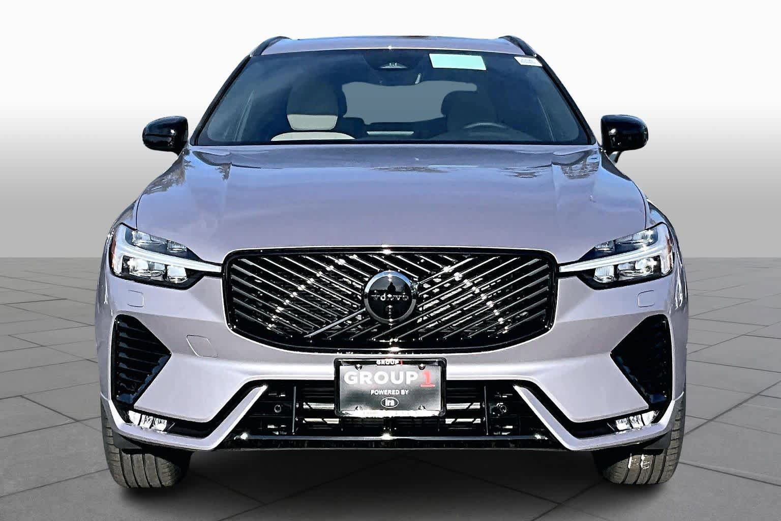 New 2026 Volvo XC60 B5 Plus w/ Protection Package Premier AWD/4WD image 2