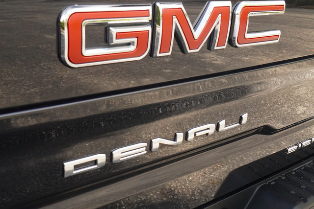 Used 2023 GMC Sierra 1500 Denali w/ Denali Reserve Package AWD/4WD image 45