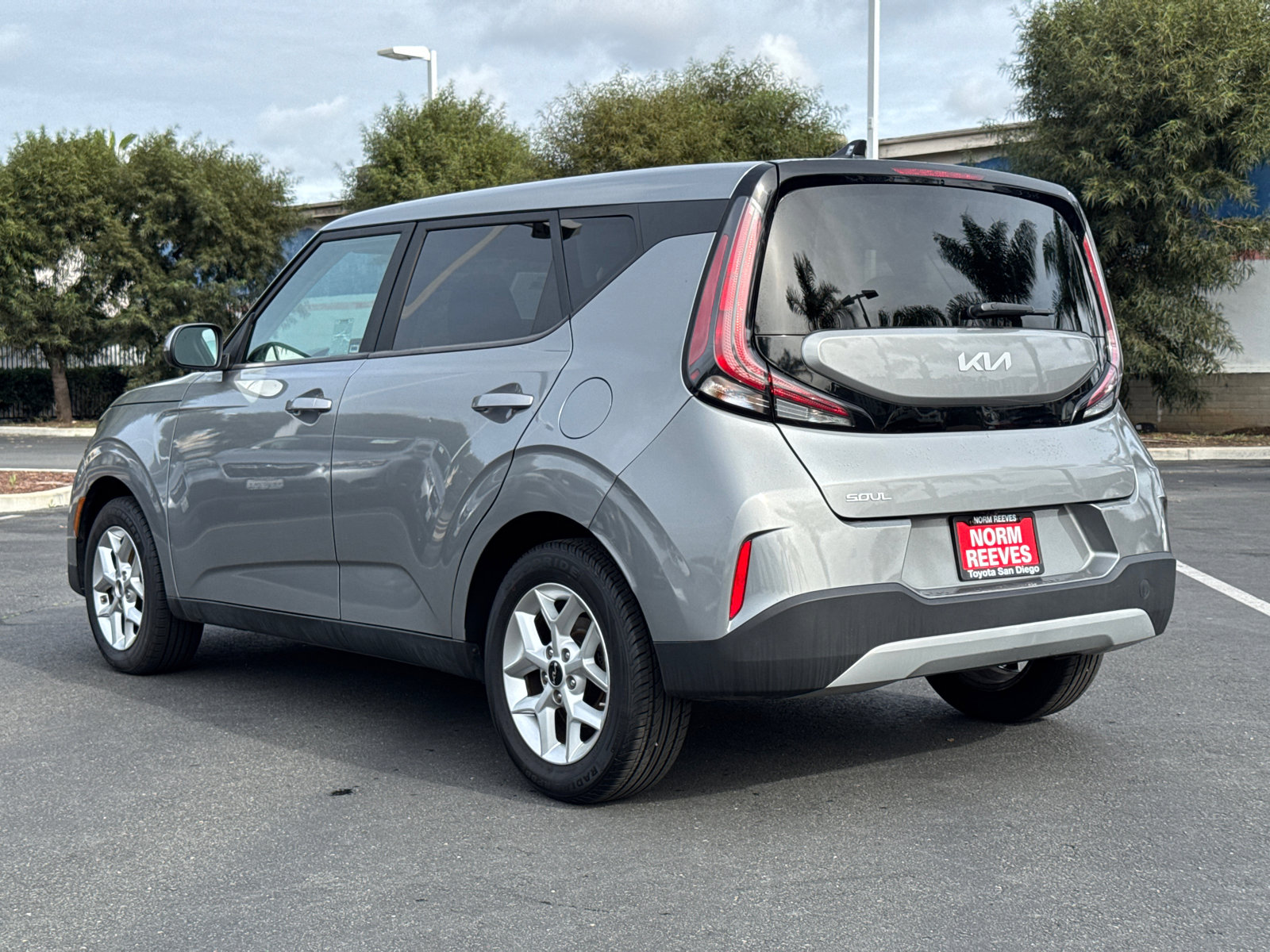 Used 2023 Kia Soul LX w/ Option Group 015 image 9