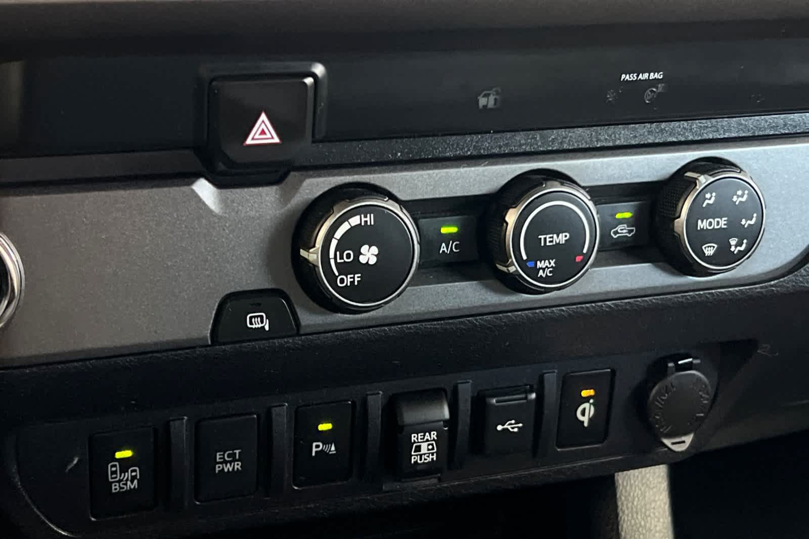 Used 2020 Toyota Tacoma TRD Off-Road w/ Technology Package RWD image 20