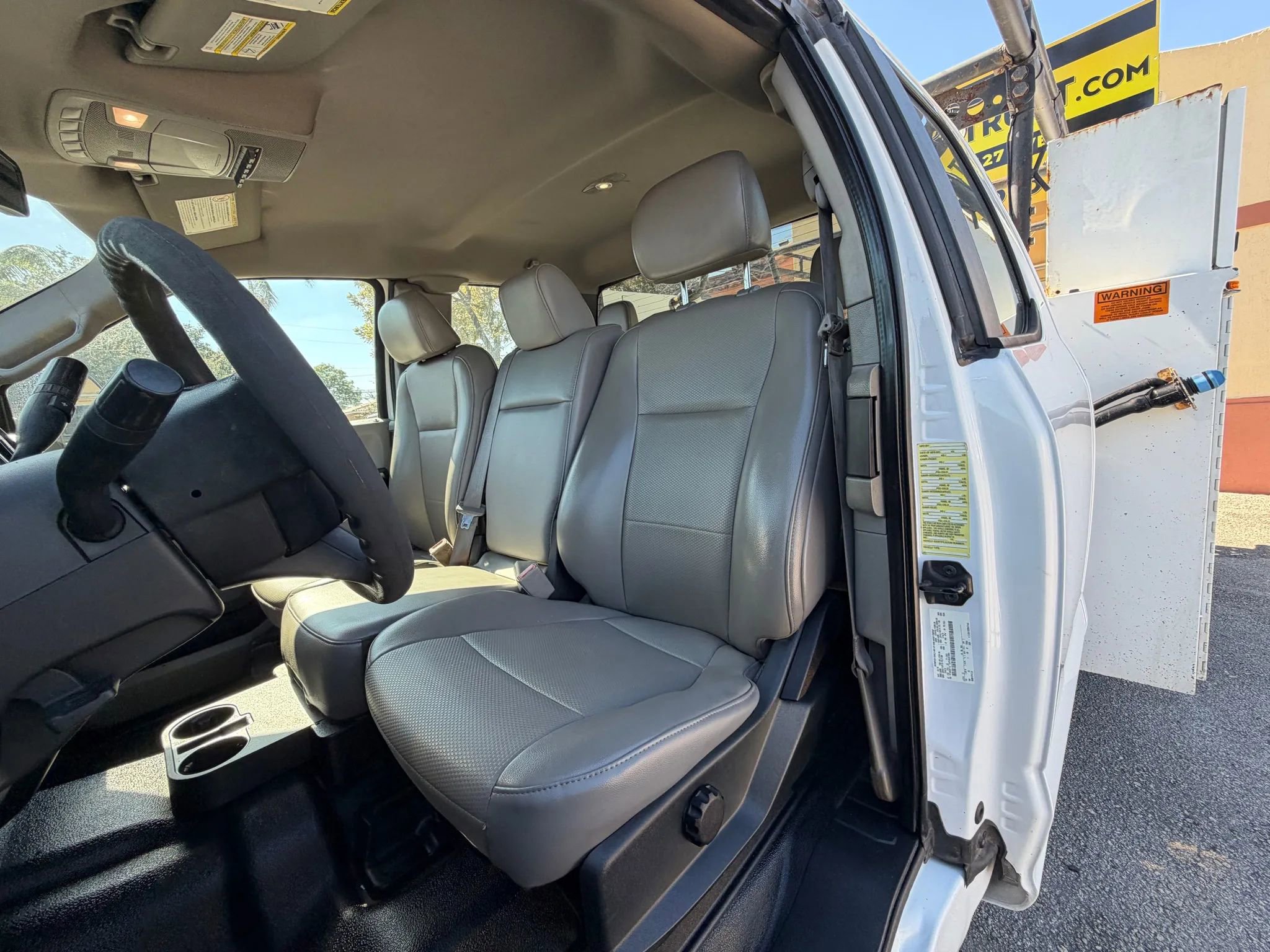 Used 2018 Ford F350 XL w/ Power Equipment Group image 12