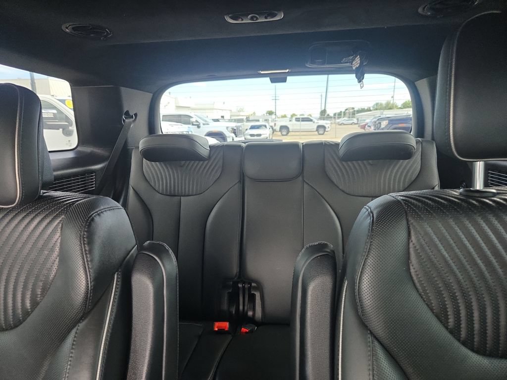 Used 2024 Hyundai Palisade Calligraphy FWD image 18