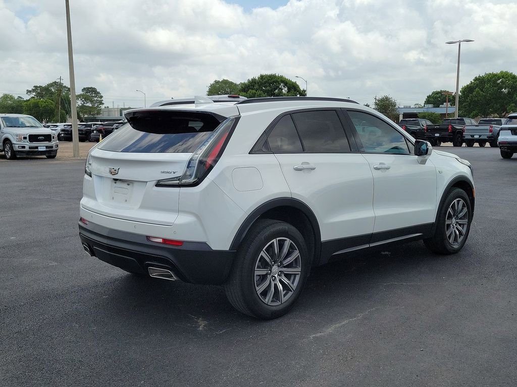 Used 2022 Cadillac XT4 Sport FWD image 6