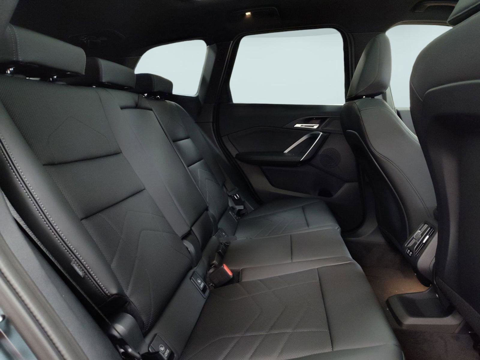 Used 2025 BMW X1 xDrive28i w/ Convenience Package image 28