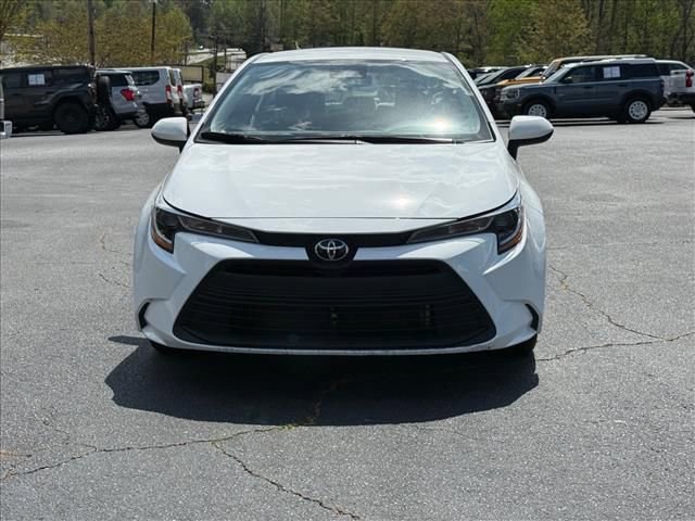 Used 2023 Toyota Corolla LE image 9
