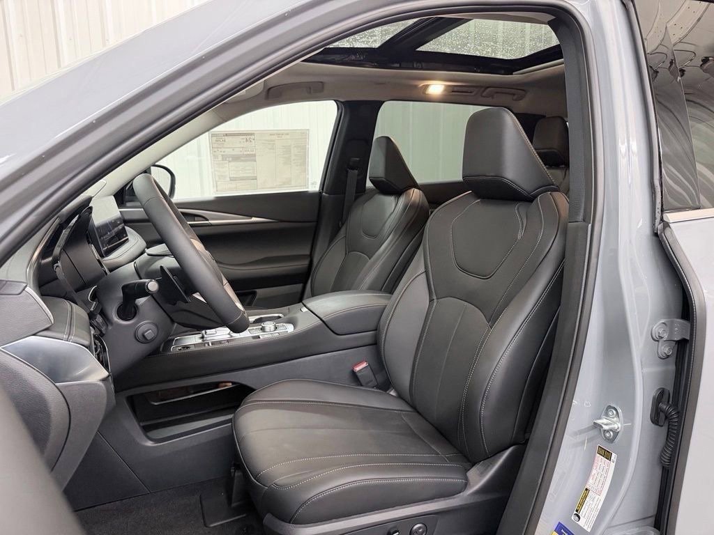 New 2027 INFINITI QX60 Luxe w/ Cargo Package FWD image 11