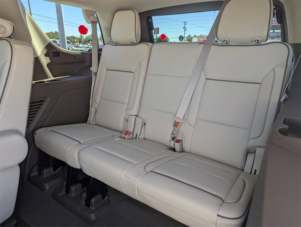 Used 2023 GMC Yukon Denali image 11
