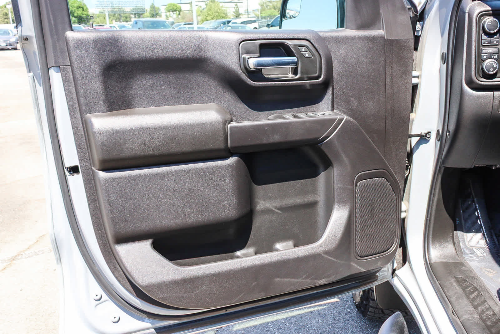 Used 2024 Chevrolet Silverado 1500 Custom Trail Boss AWD/4WD image 24