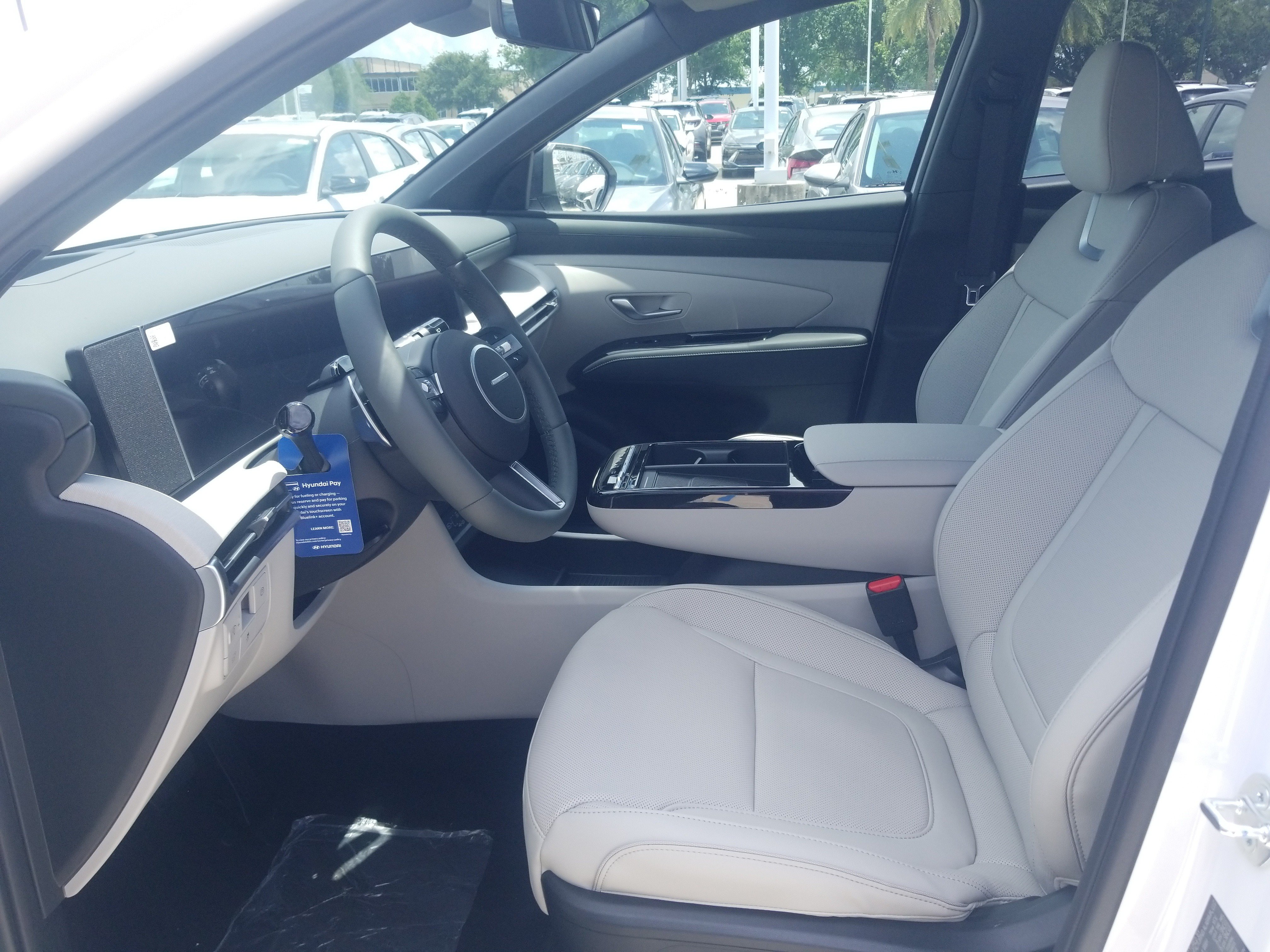 New 2026 Hyundai Tucson Limited FWD image 10