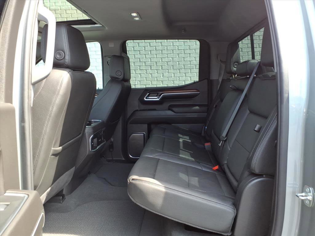 Used 2024 GMC Sierra 1500 Denali w/ Denali Reserve Package image 13