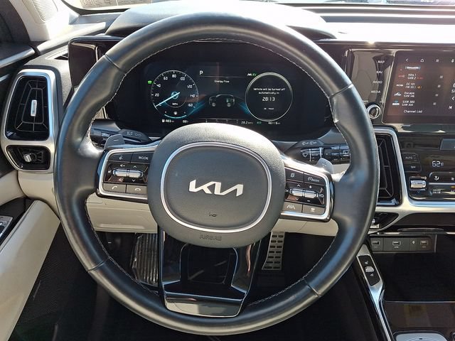 Certified 2023 Kia Sorento SX Prestige w/ Panoramic Sunroof Package AWD/4WD image 21