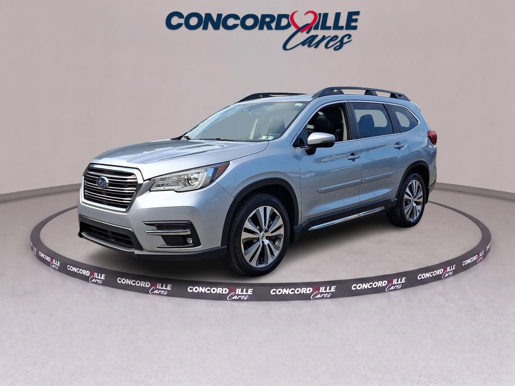 Used 2022 Subaru Ascent Limited w/ Technology Package AWD/4WD image 3