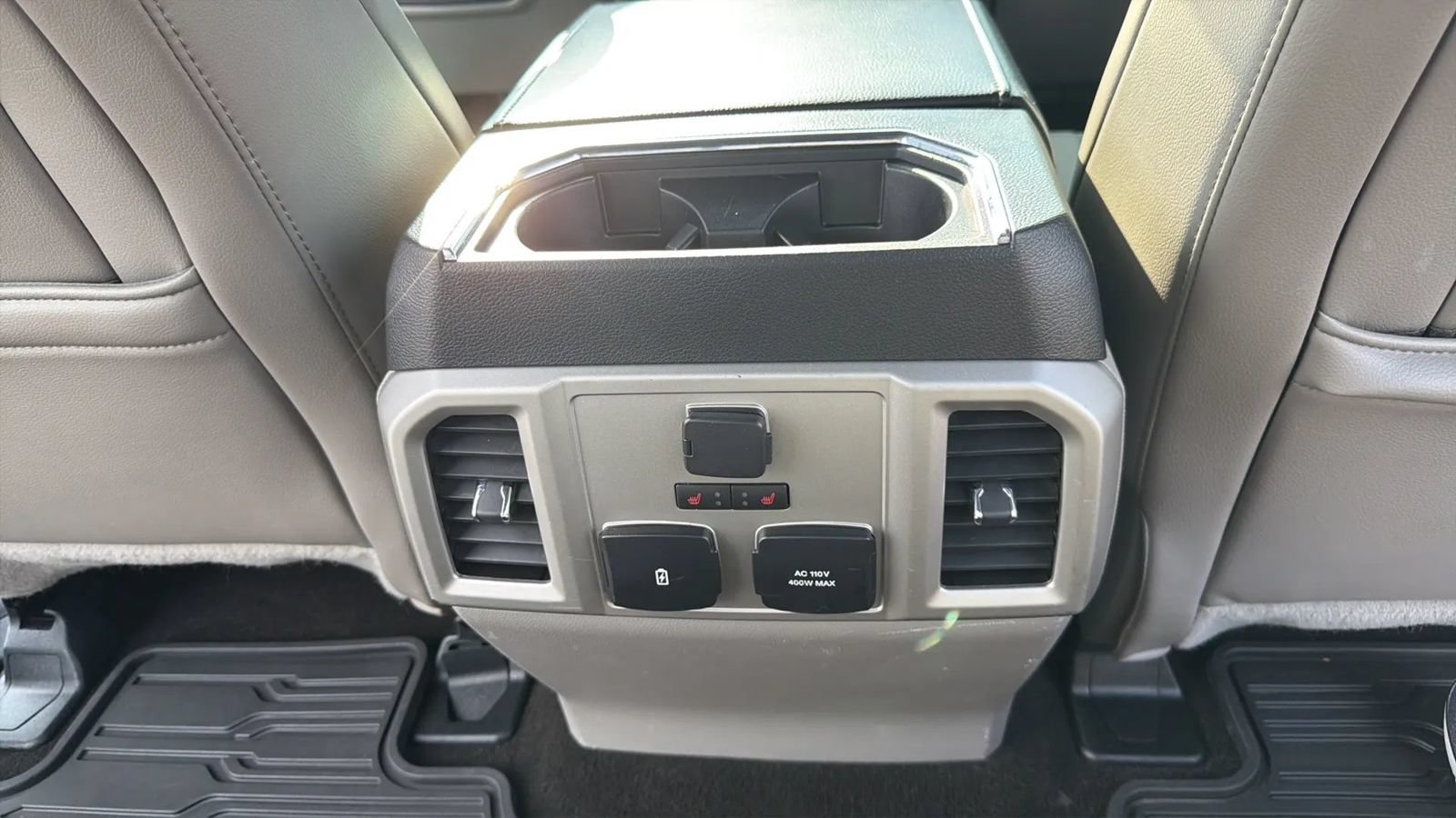 Used 2018 Ford F150 Lariat w/ Equipment Group 502A Luxury AWD/4WD image 24