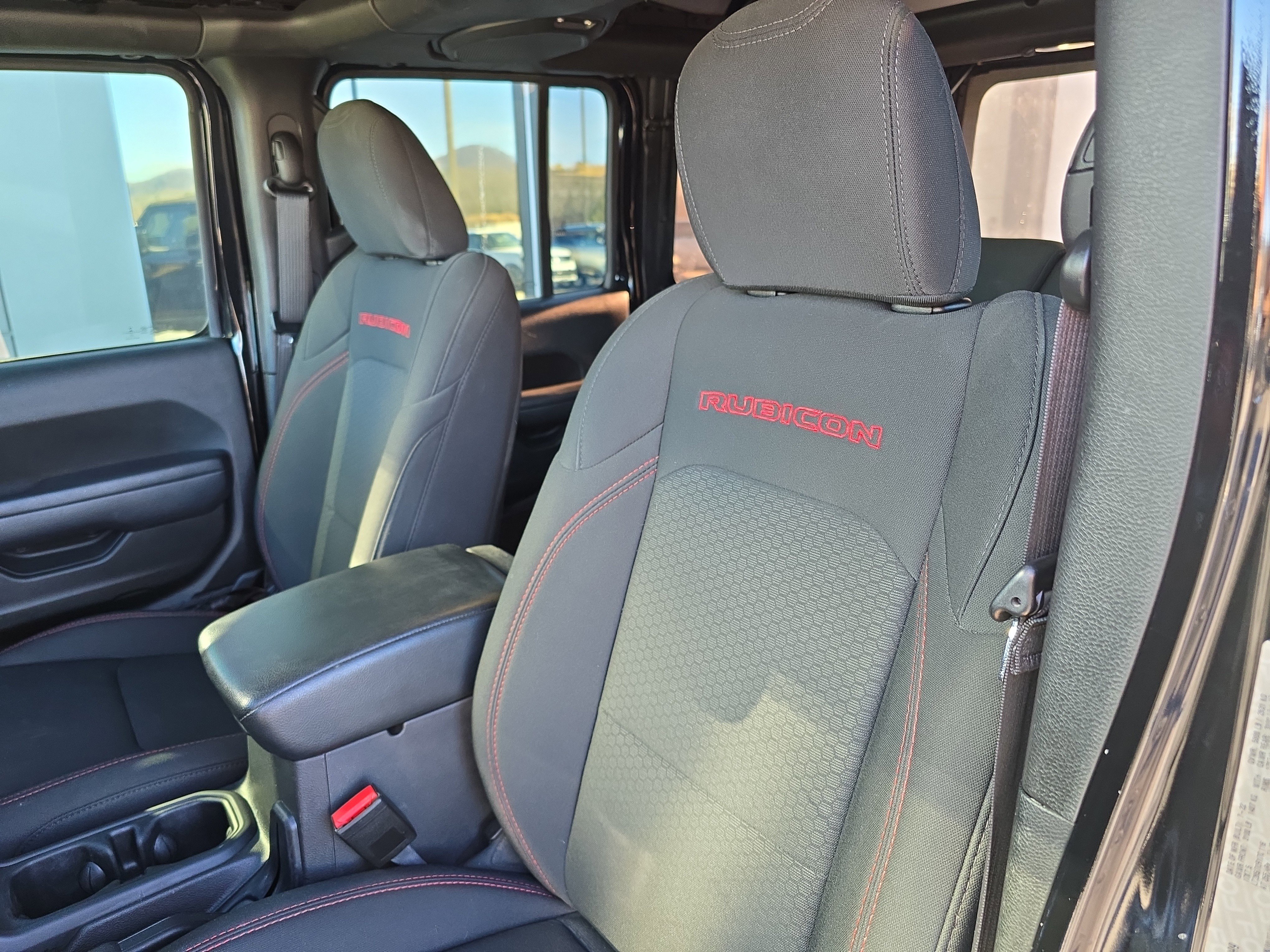 Used 2022 Jeep Wrangler Unlimited Rubicon w/ LED Lighting Group image 20