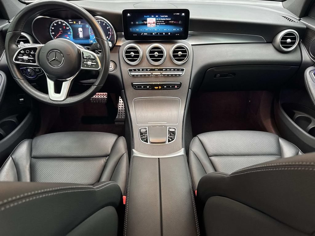 Used 2022 Mercedes-Benz GLC 300 4MATIC image 17