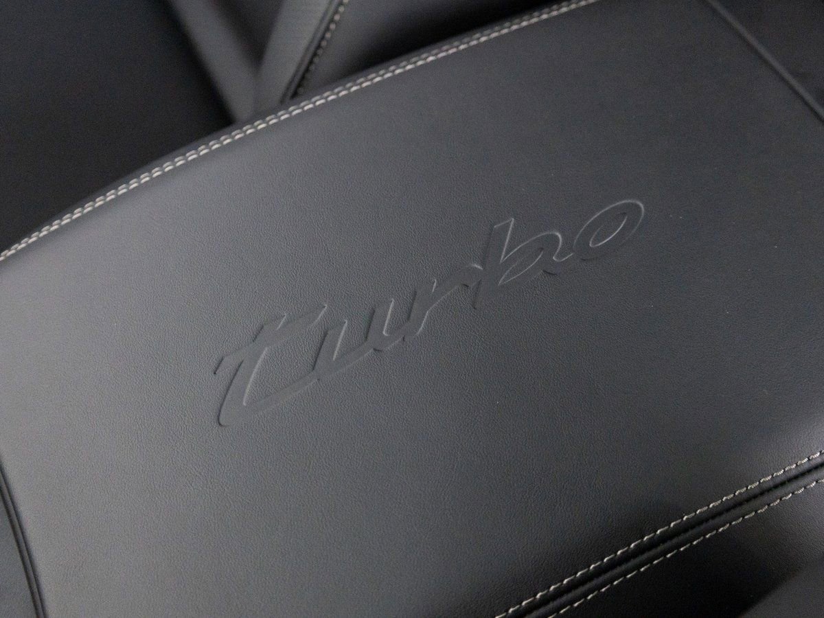 New 2025 Porsche Cayenne Turbo image 23