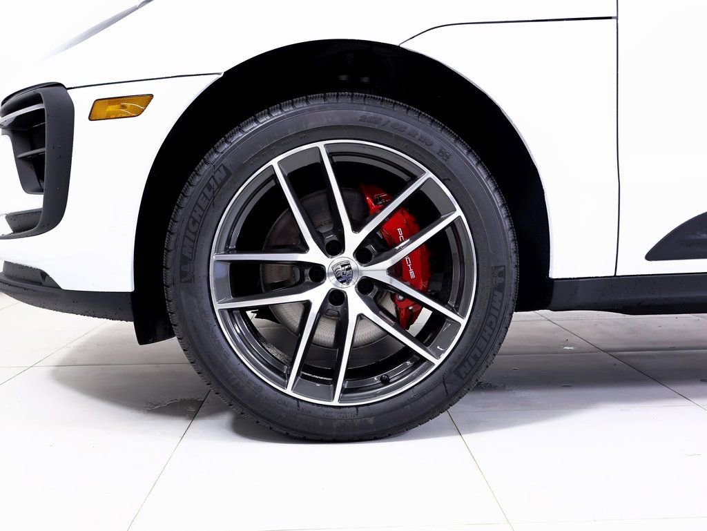 New 2026 Porsche Macan S image 22