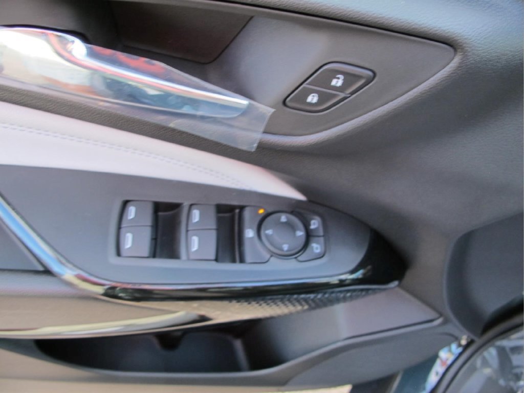 New 2026 Chevrolet Trax LT w/ Driver Confidence Package FWD image 11