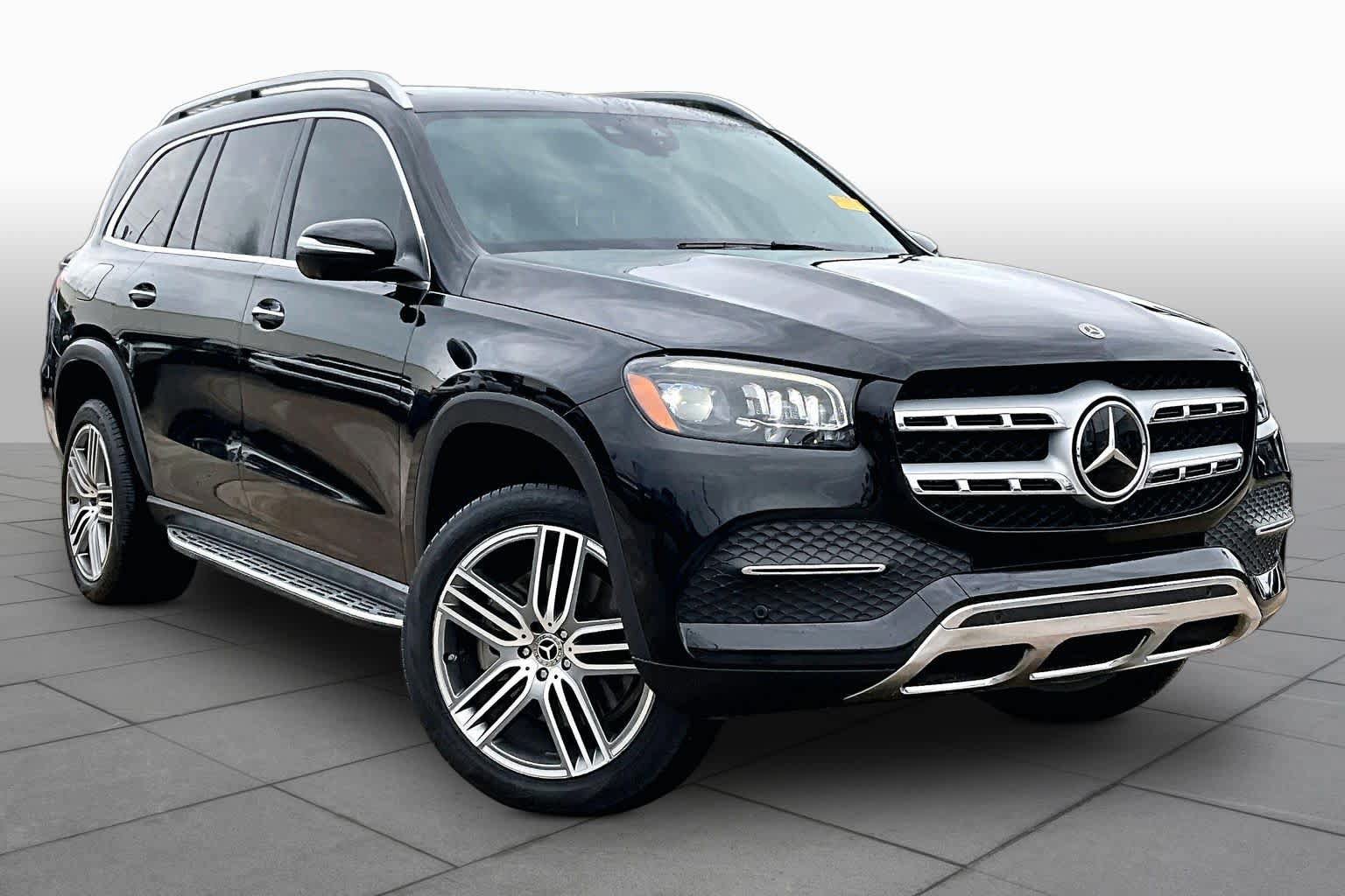 Used 2022 Mercedes-Benz GLS 450 4MATIC image 3