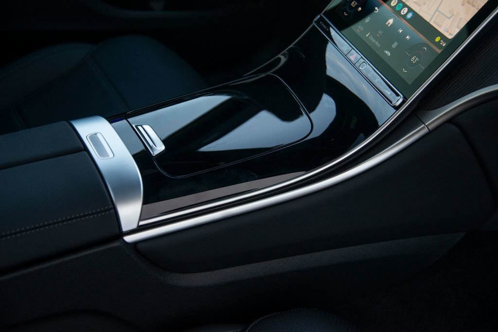 New 2026 Mercedes-Benz GLC 300 4MATIC image 21