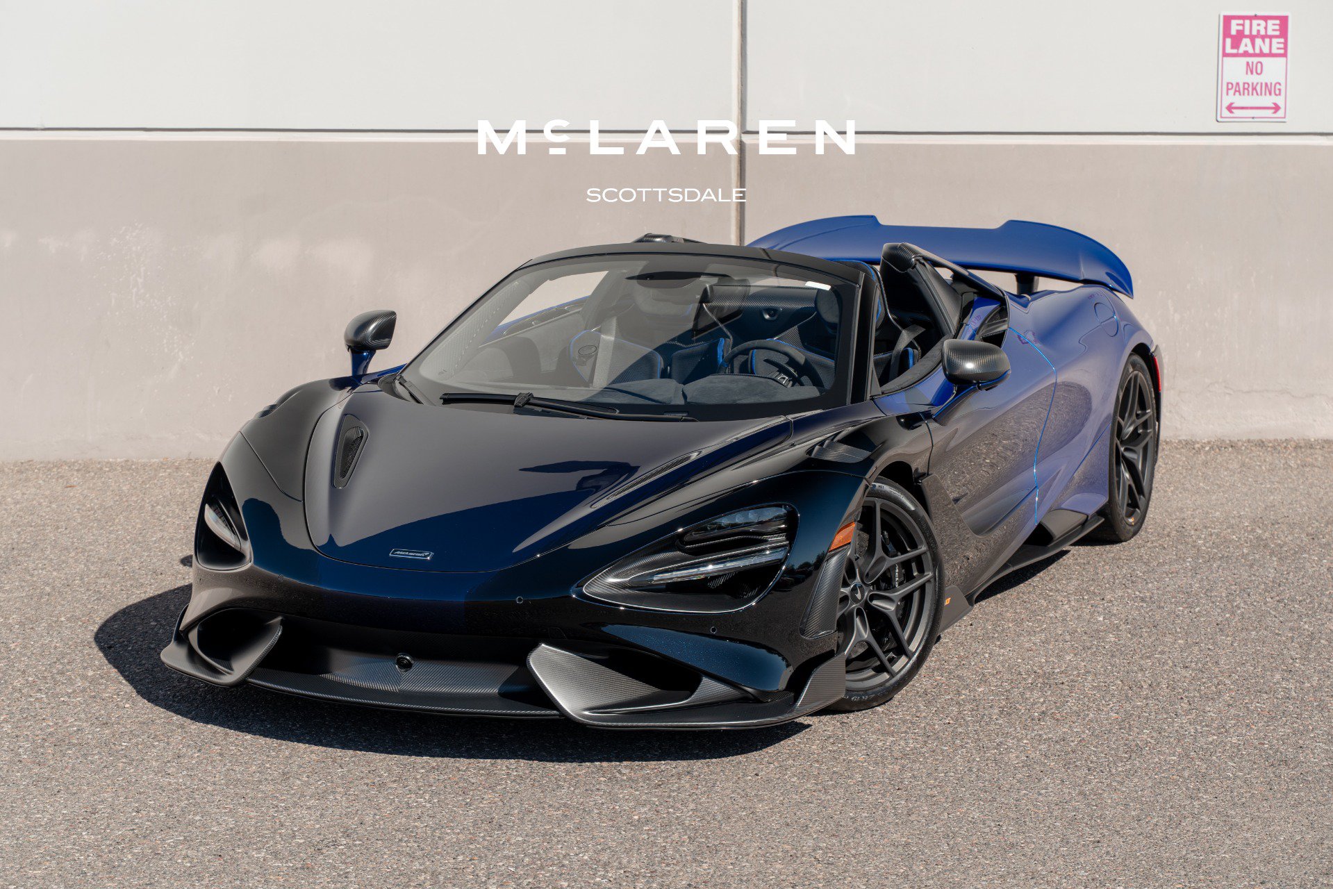 Used 2022 McLaren 765LT RWD image 1