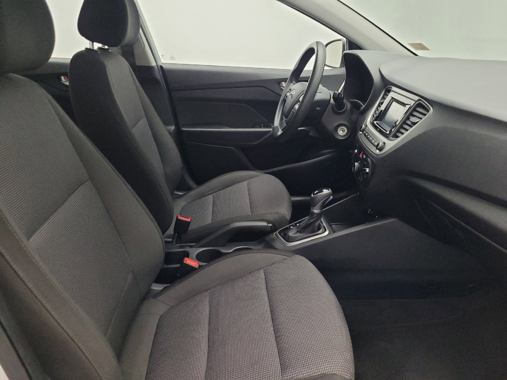 Used 2021 Hyundai Accent SE image 21