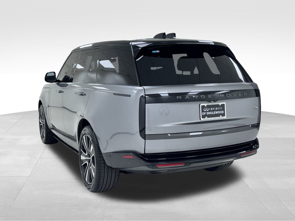 Used 2023 Land Rover Range Rover SE image 5