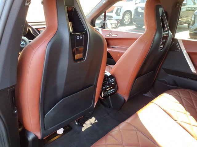 Used 2023 BMW iX M60 w/ Executive Package AWD/4WD image 15