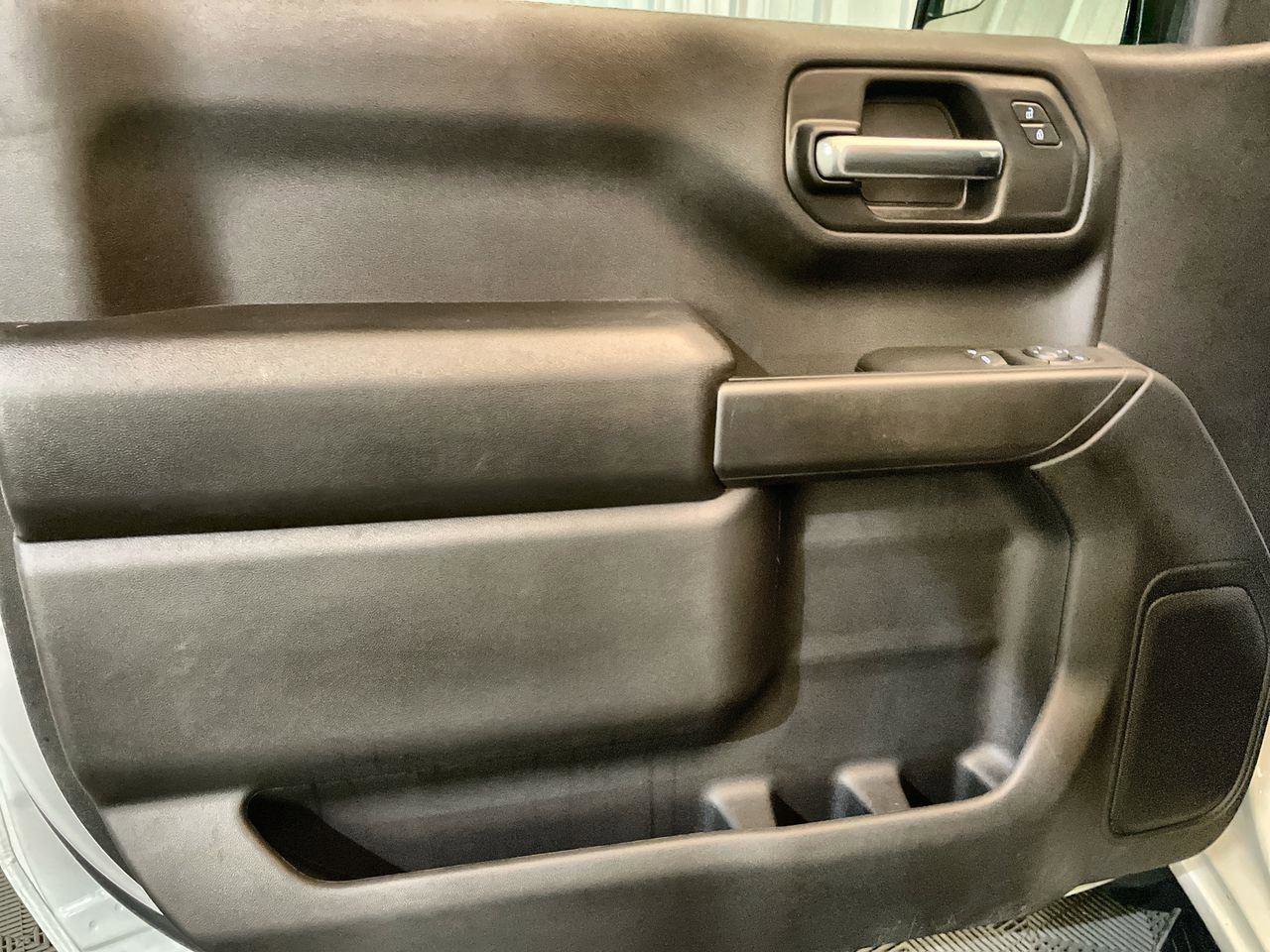 Used 2025 Chevrolet Silverado 1500 W/T w/ WT Value Package image 19