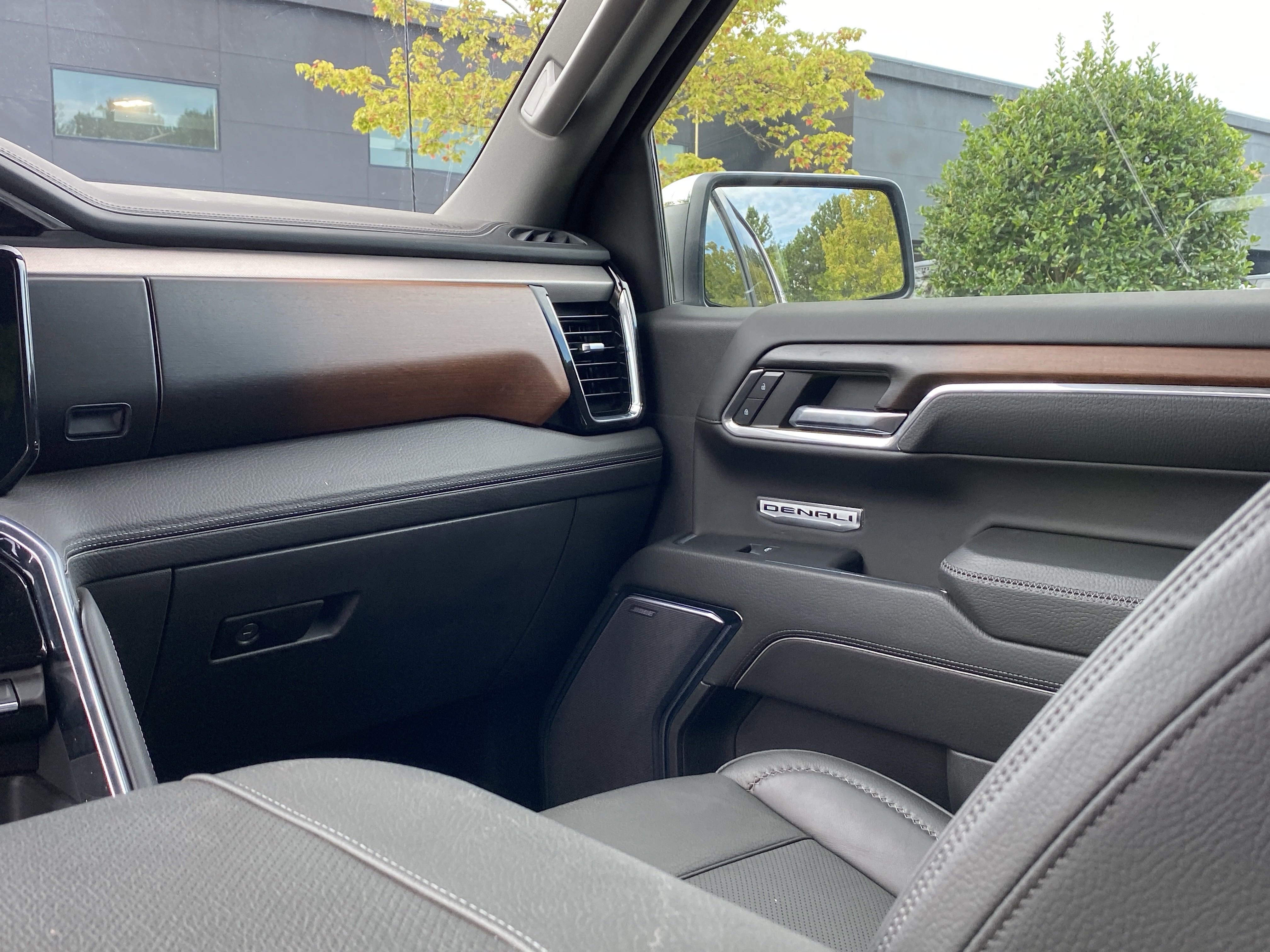 Used 2024 GMC Sierra 1500 Denali w/ Technology Package image 99