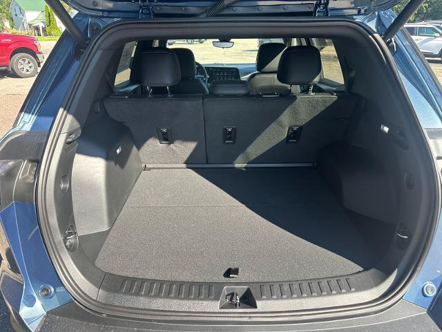 New 2027 Chevrolet Equinox LT w/ Convenience Package II AWD/4WD image 16