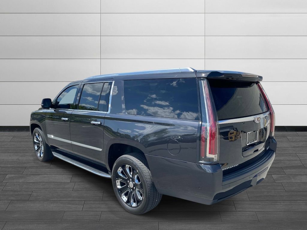 Used 2019 Cadillac Escalade ESV Luxury AWD/4WD image 7