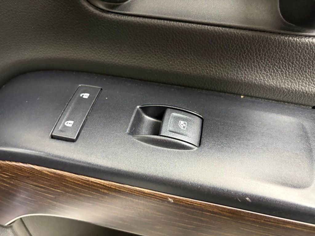Used 2018 GMC Sierra 1500 Denali AWD/4WD image 45