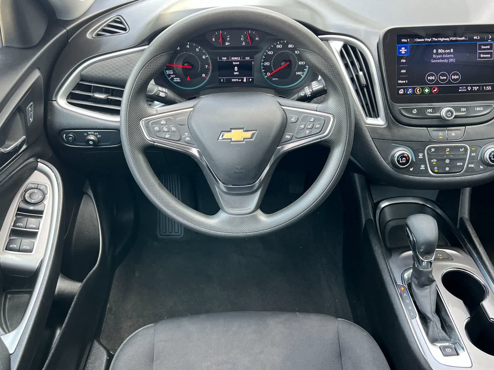 Used 2024 Chevrolet Malibu LT FWD image 15