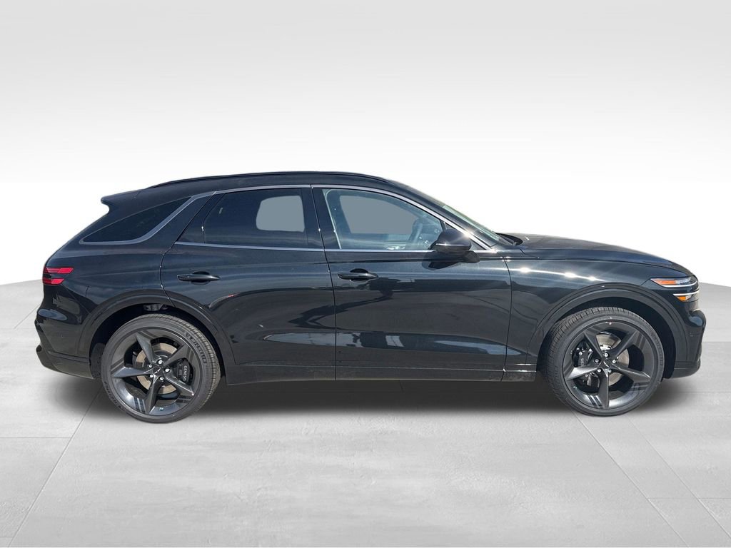 New 2026 Genesis GV70 2.5T Sport Prestige w/ G1 Accessory Package AWD/4WD image 4