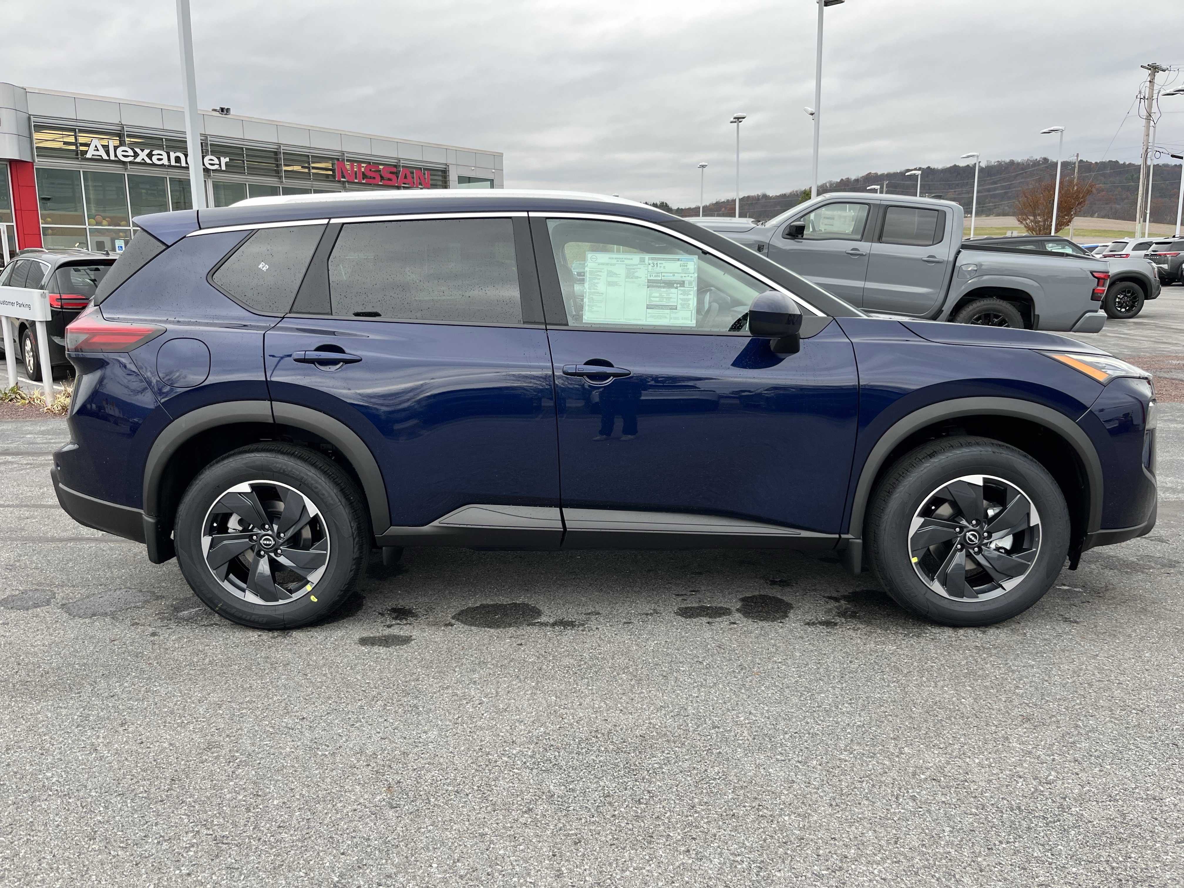 New 2026 Nissan Rogue SV w/ SV Premium Package video 2