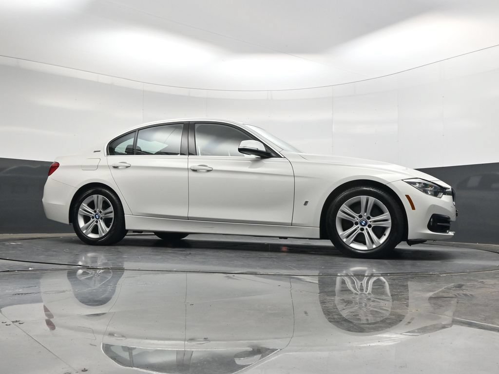 Used 2018 BMW 330e RWD image 34