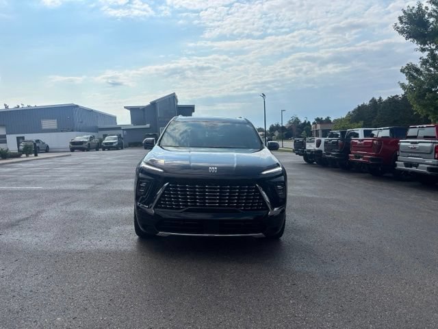 Used 2026 Buick Enclave Avenir w/ Super Cruise Package AWD/4WD video 3