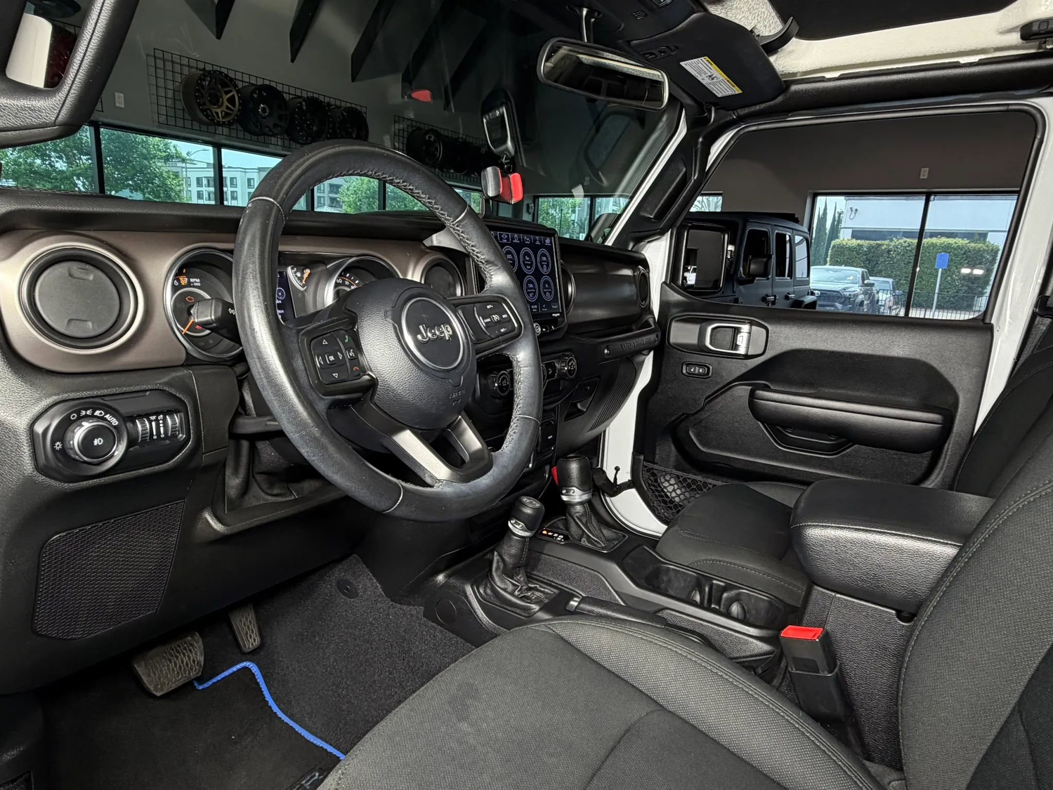 Used 2020 Jeep Wrangler Unlimited Sport S image 11