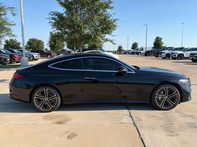 Used 2024 Mercedes-Benz CLE 300 4MATIC Coupe image 10