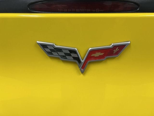 Used 2006 Chevrolet Corvette Convertible w/ Preferred Equipment Group RWD image 28