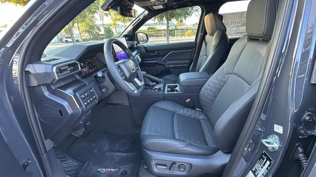 New 2026 Toyota 4Runner TRD Off-Road Premium AWD/4WD image 18